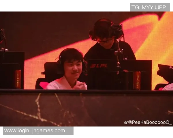 EDG在S15电竞总决赛冠军杯中的比赛经验与表现深度分析